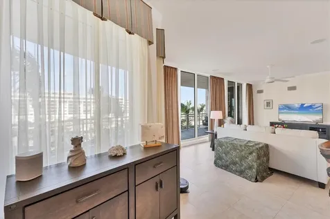 1300 Benjamin Franklin Drive Sarasota FL 34236
