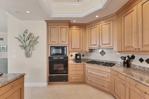 1300 Benjamin Franklin Drive Sarasota FL 34236