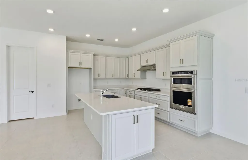 7046 Depue Drive Wesley Chapel FL 33545