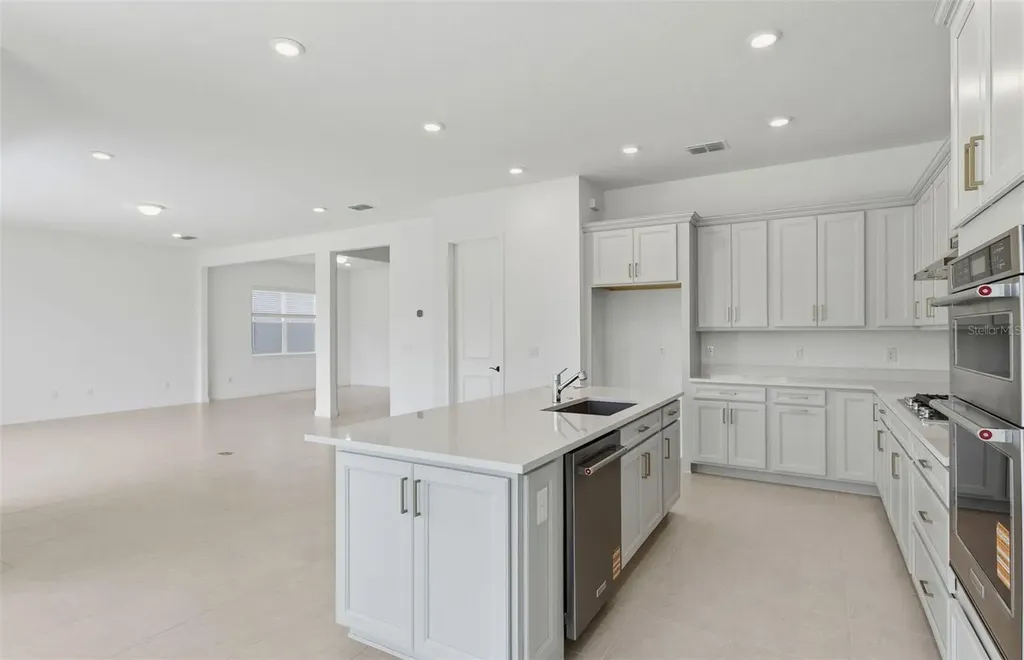 7046 Depue Drive Wesley Chapel FL 33545