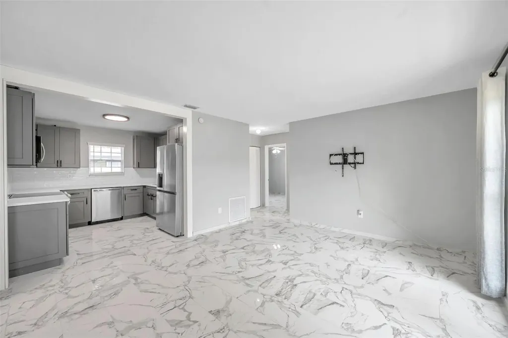 3230 51st Street N St Petersburg FL 33710