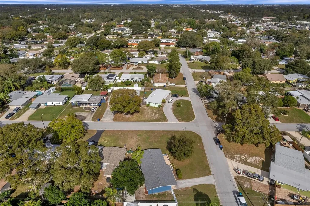 3230 51st Street N St Petersburg FL 33710