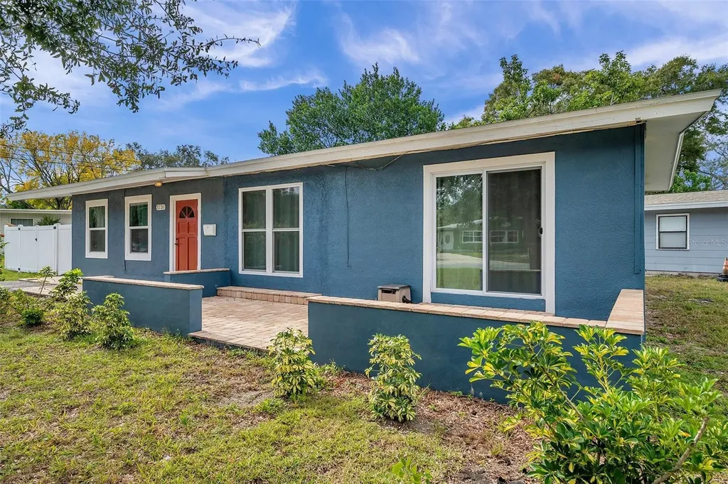 3230 51st Street N St Petersburg FL 33710