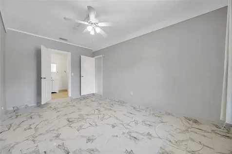 3230 51st Street N St Petersburg FL 33710