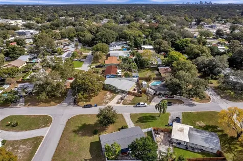 3230 51st Street N St Petersburg FL 33710