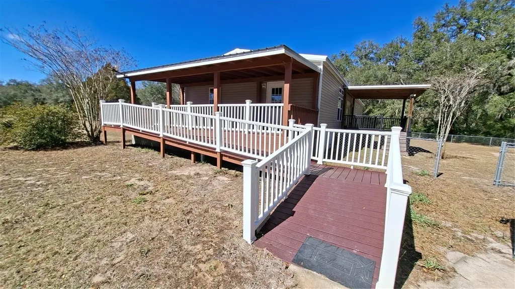 3289 NE County Road 340 High Springs FL 32643
