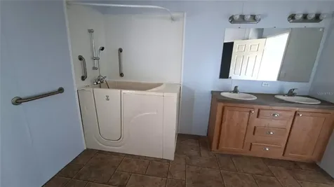 3289 NE County Road 340 High Springs FL 32643