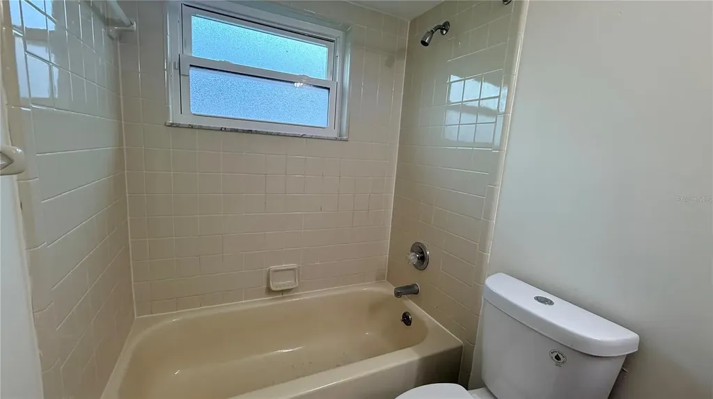 120 Blackwater Court Kissimmee FL 34743