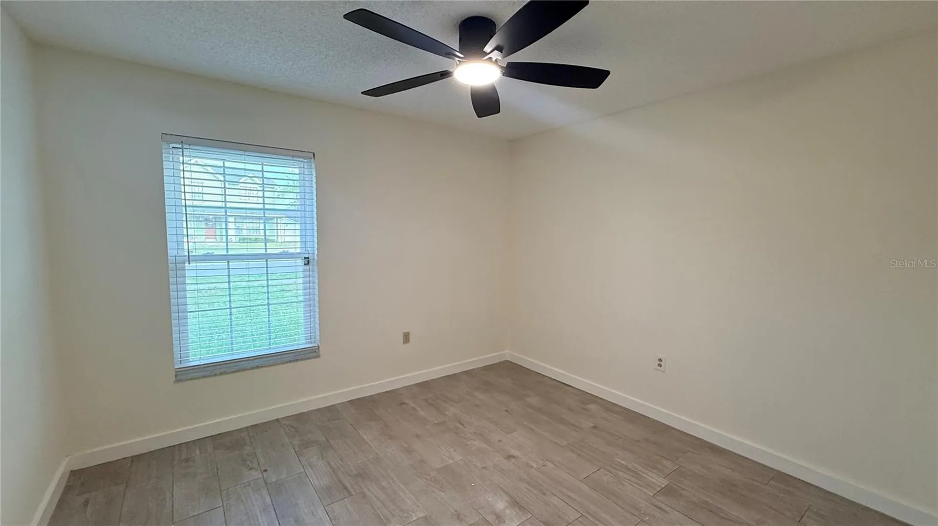 120 Blackwater Court Kissimmee FL 34743