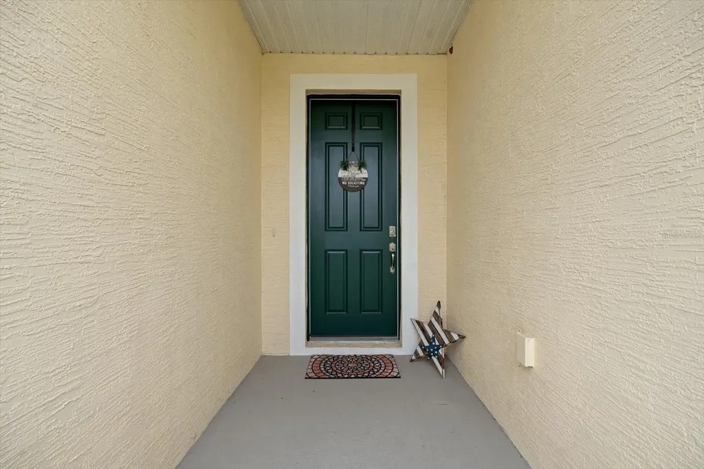 33 Ridge Road Palm Coast FL 32137