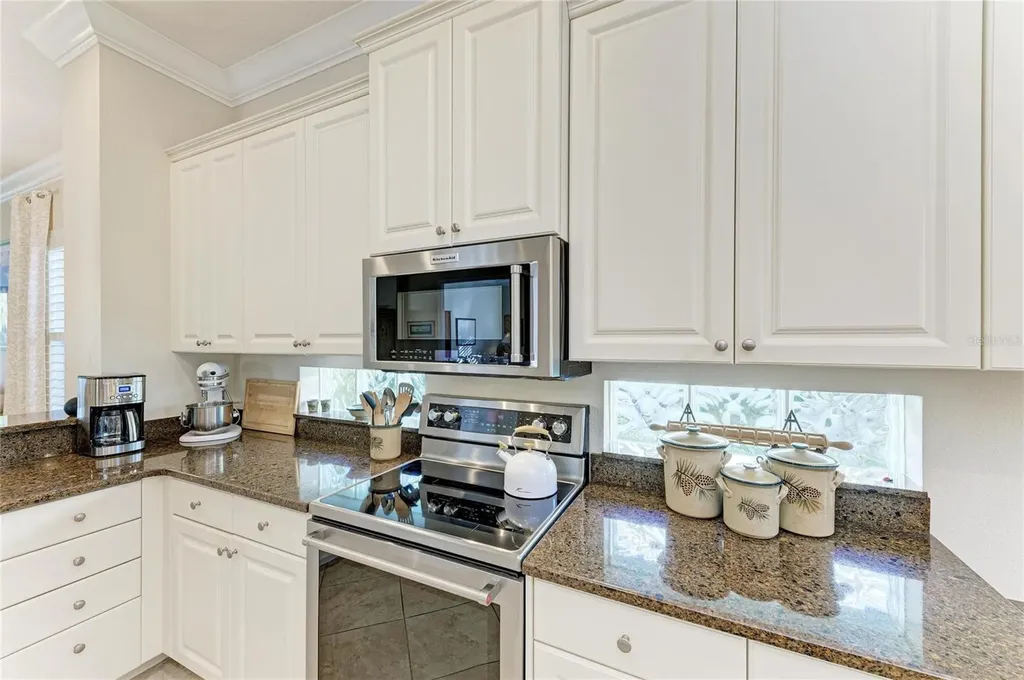 11417 Hawick Place Lakewood Ranch FL 34202