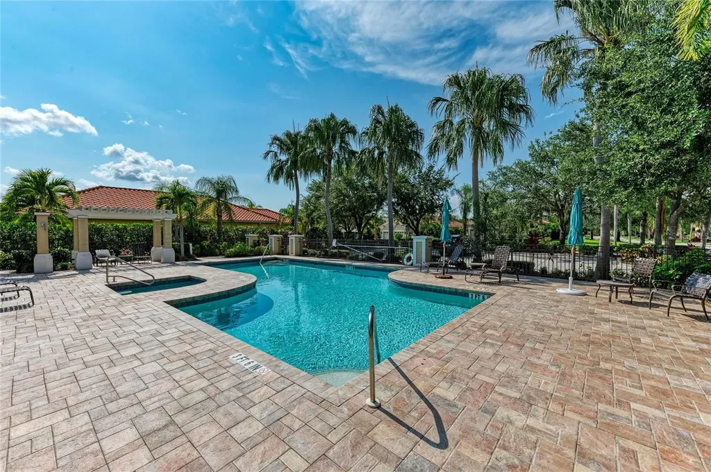 11417 Hawick Place Lakewood Ranch FL 34202