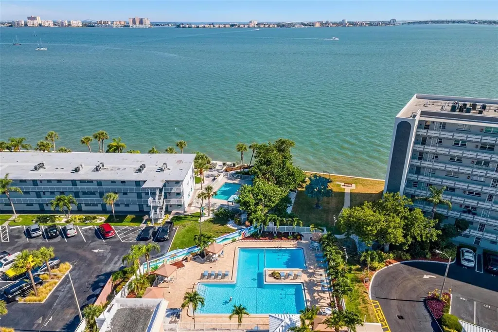2850 59th Street S Gulfport FL 33707