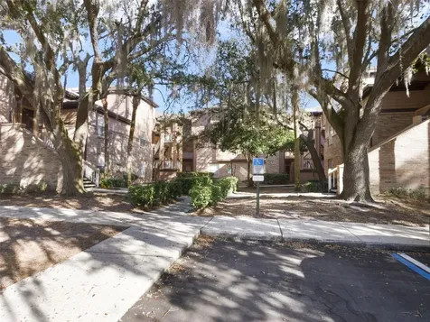 486 N Pin Oak Place Longwood FL 32779