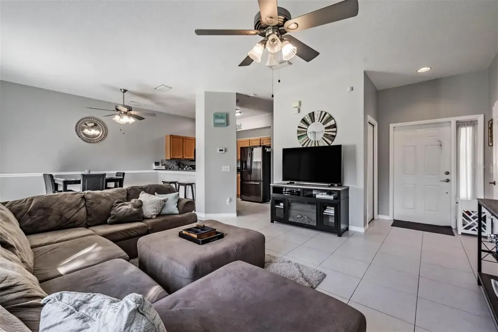 9092 Iron Oak Avenue Tampa FL 33647