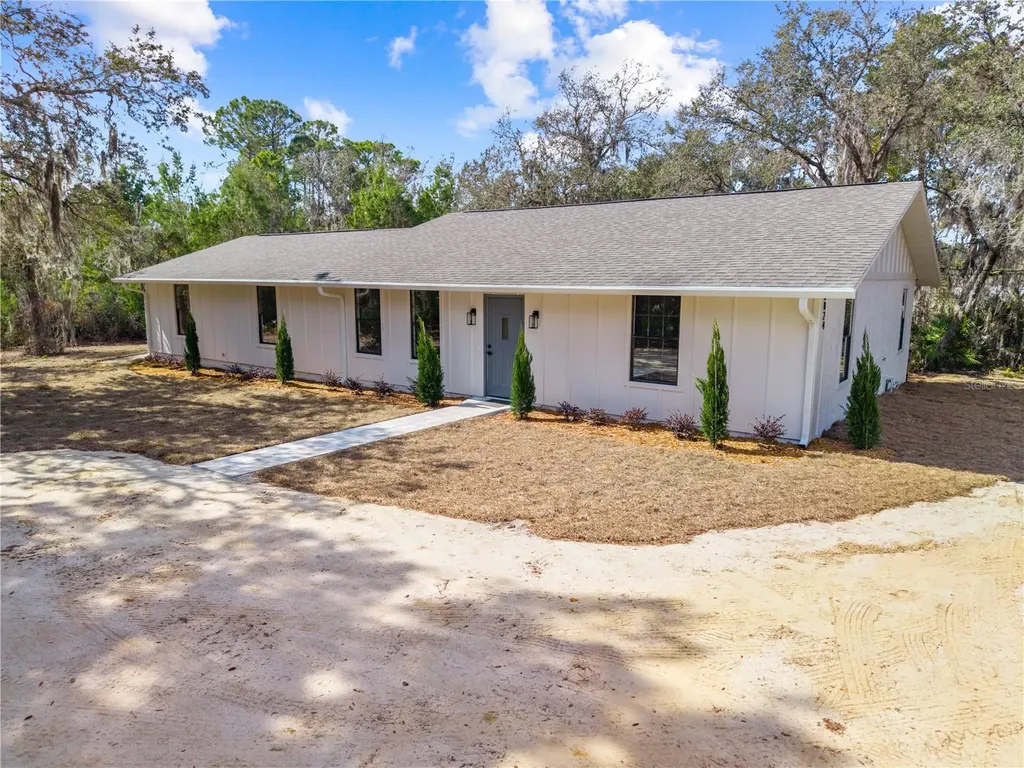 5824 Dease Road St Cloud FL 34771