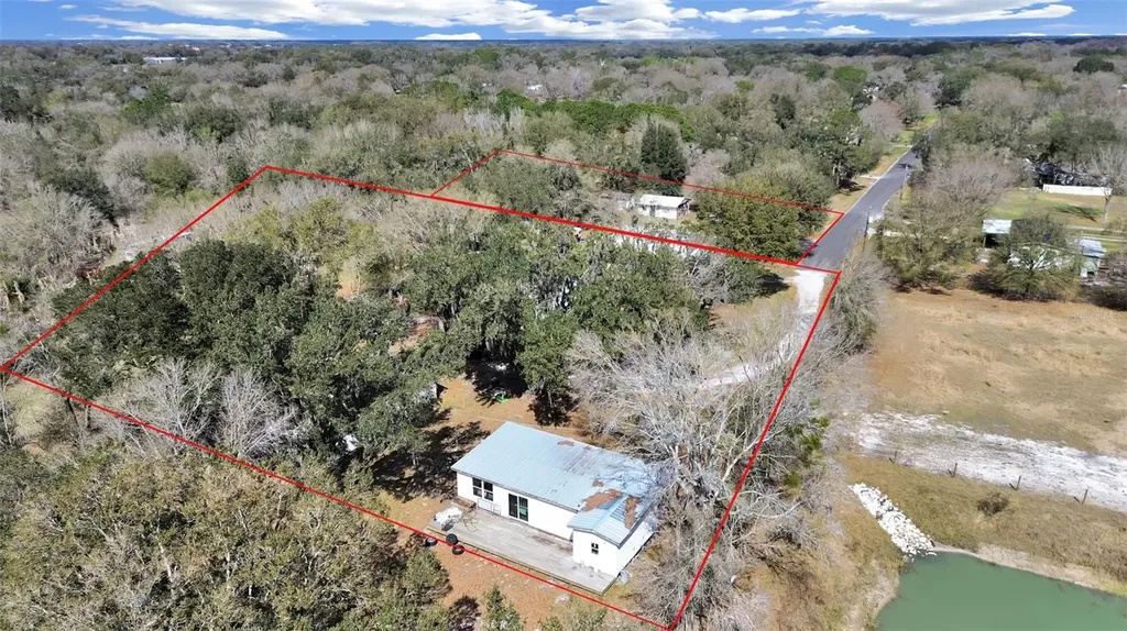 9924 Art Acres Road Dover FL 33527