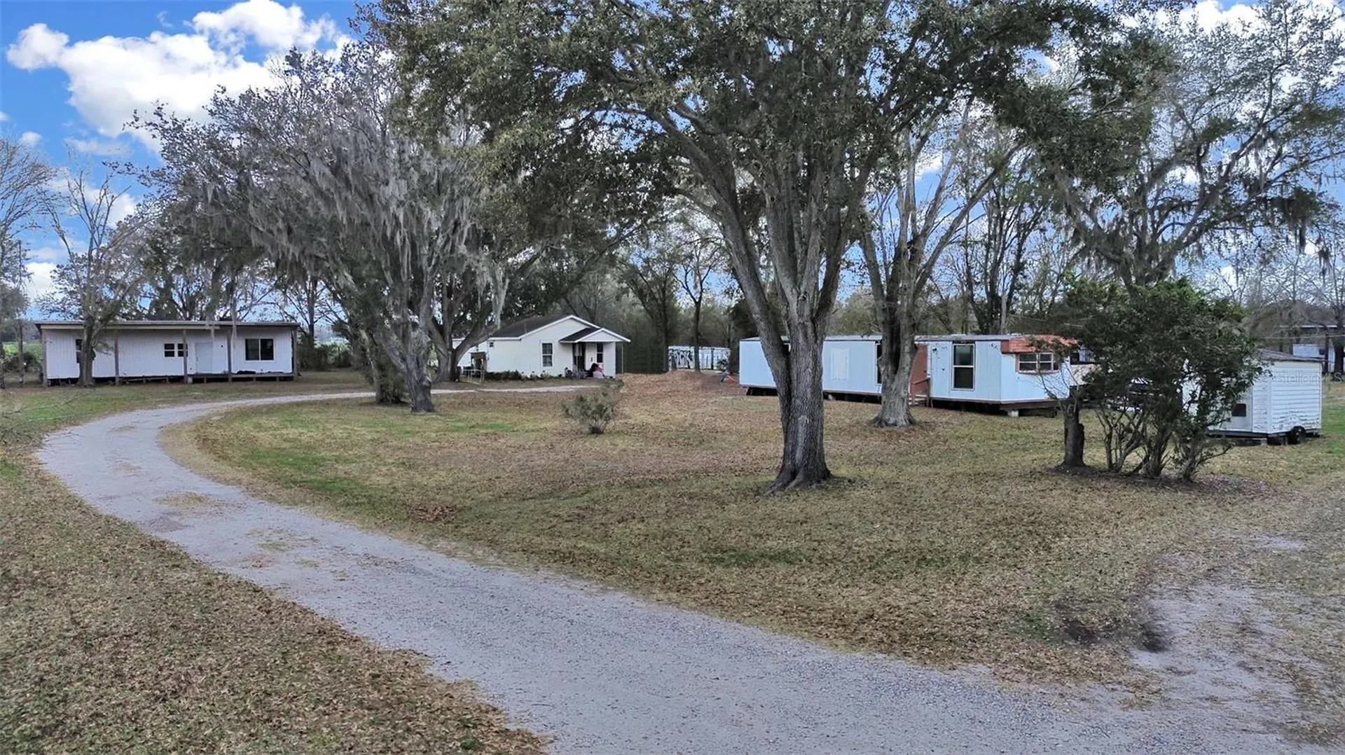 9924 Art Acres Road Dover FL 33527