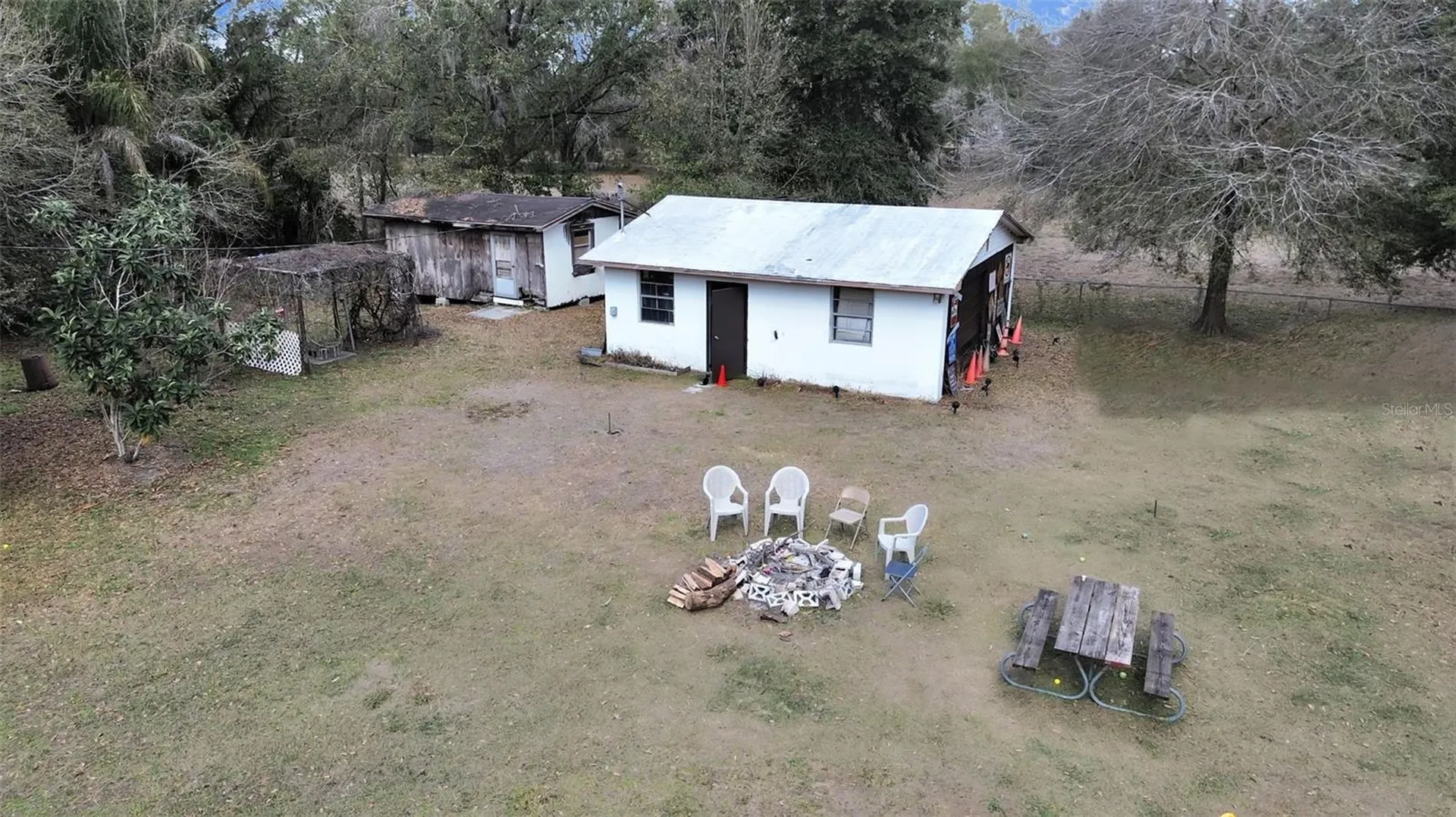 9924 Art Acres Road Dover FL 33527