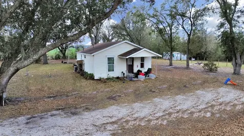 9924 Art Acres Road Dover FL 33527