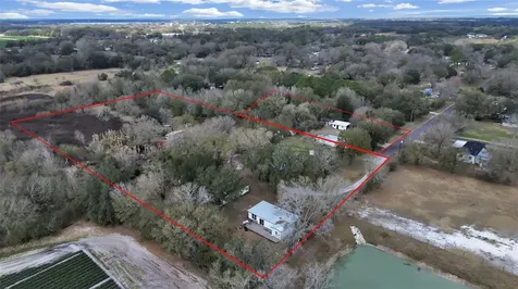 9924 Art Acres Road Dover FL 33527