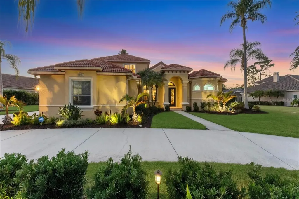 7106 Pine Valley Street Bradenton FL 34202