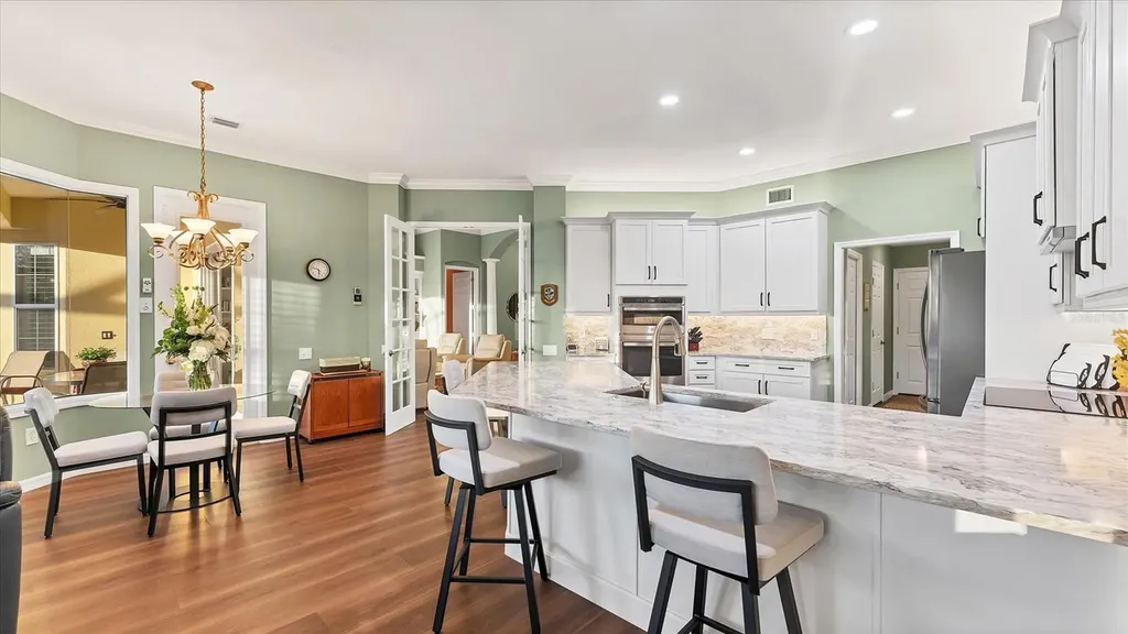 7106 Pine Valley Street Bradenton FL 34202