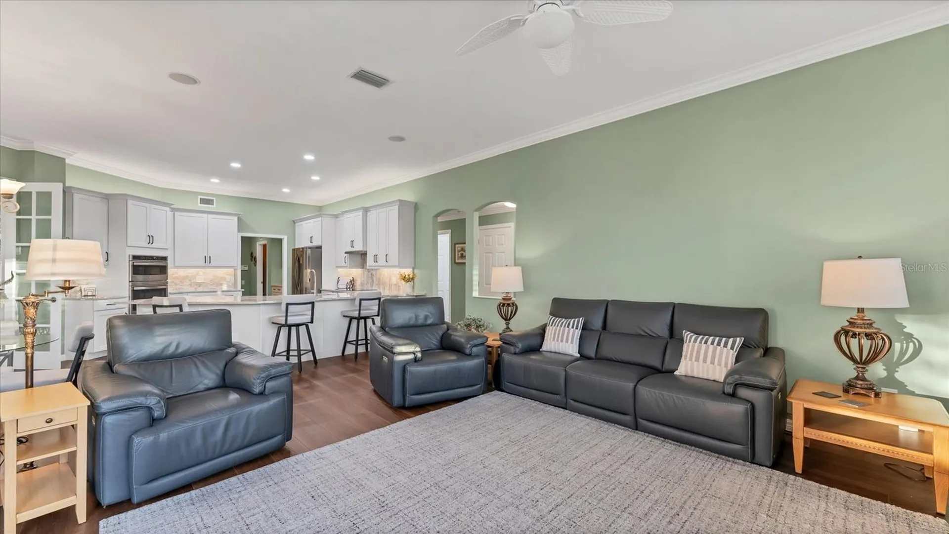 7106 Pine Valley Street Bradenton FL 34202