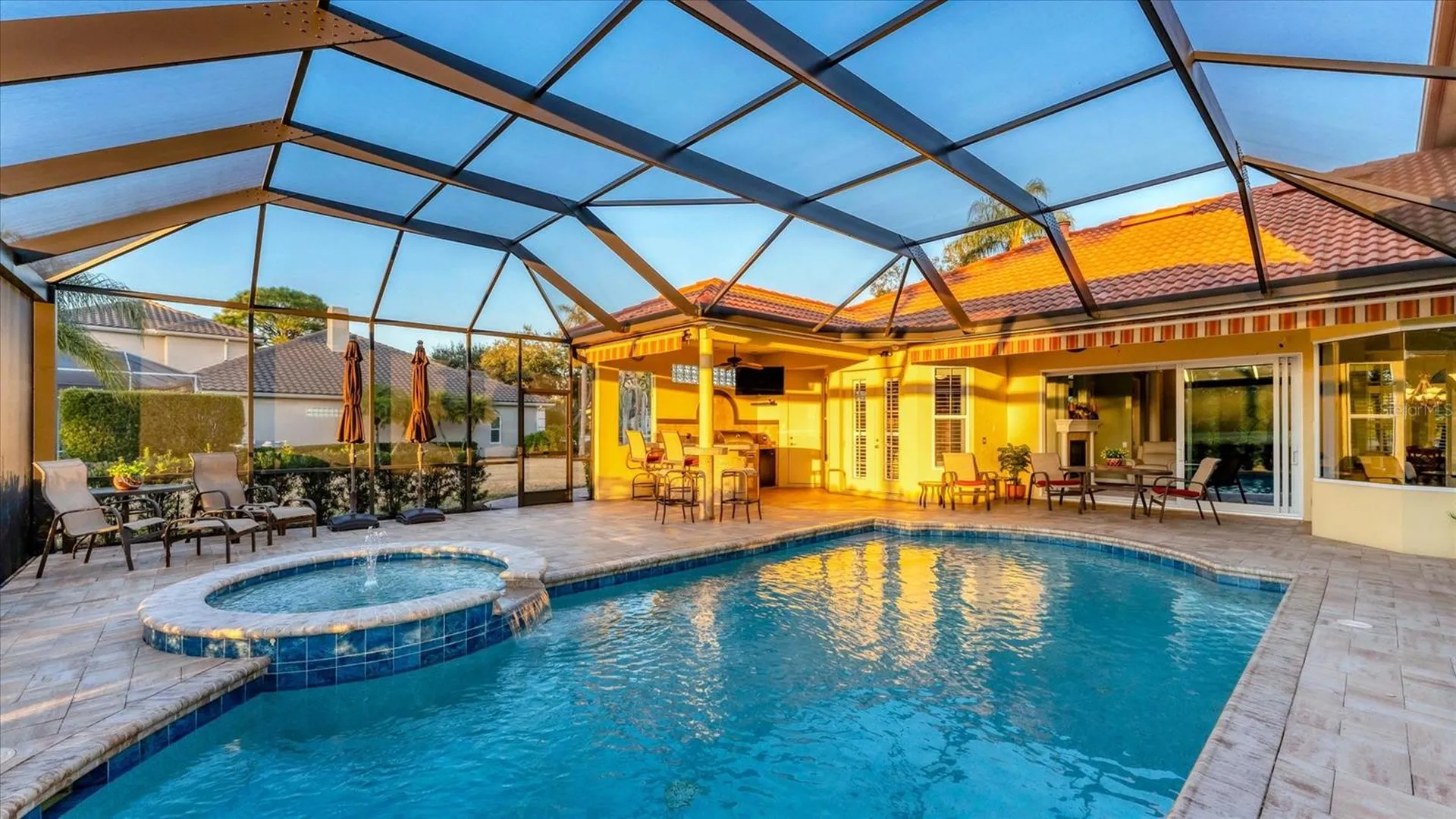 7106 Pine Valley Street Bradenton FL 34202