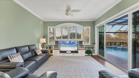 7106 Pine Valley Street Bradenton FL 34202