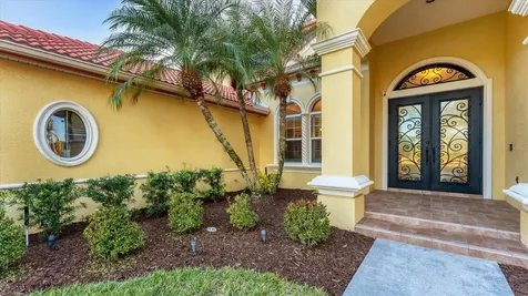 7106 Pine Valley Street Bradenton FL 34202