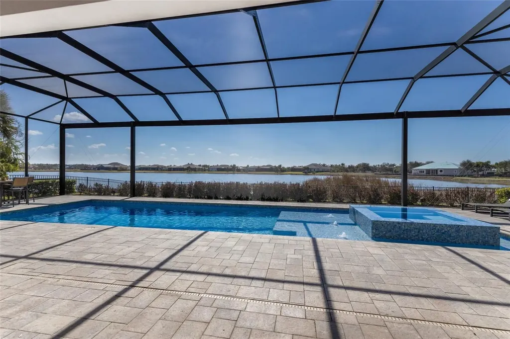 8428 Lindrick Lane Bradenton FL 34202