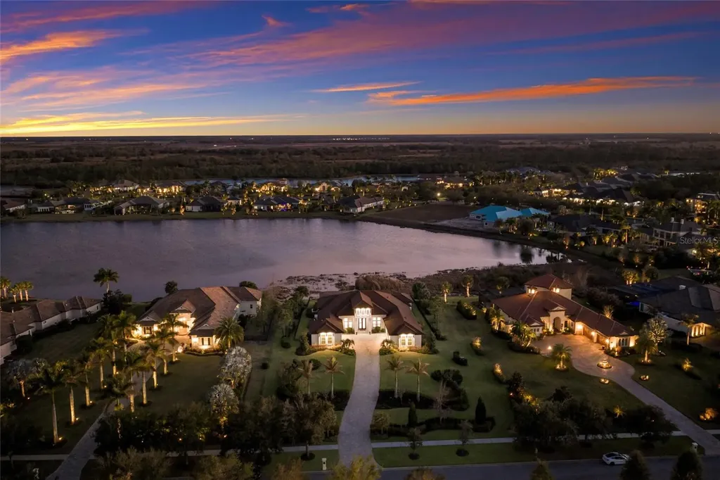 8428 Lindrick Lane Bradenton FL 34202