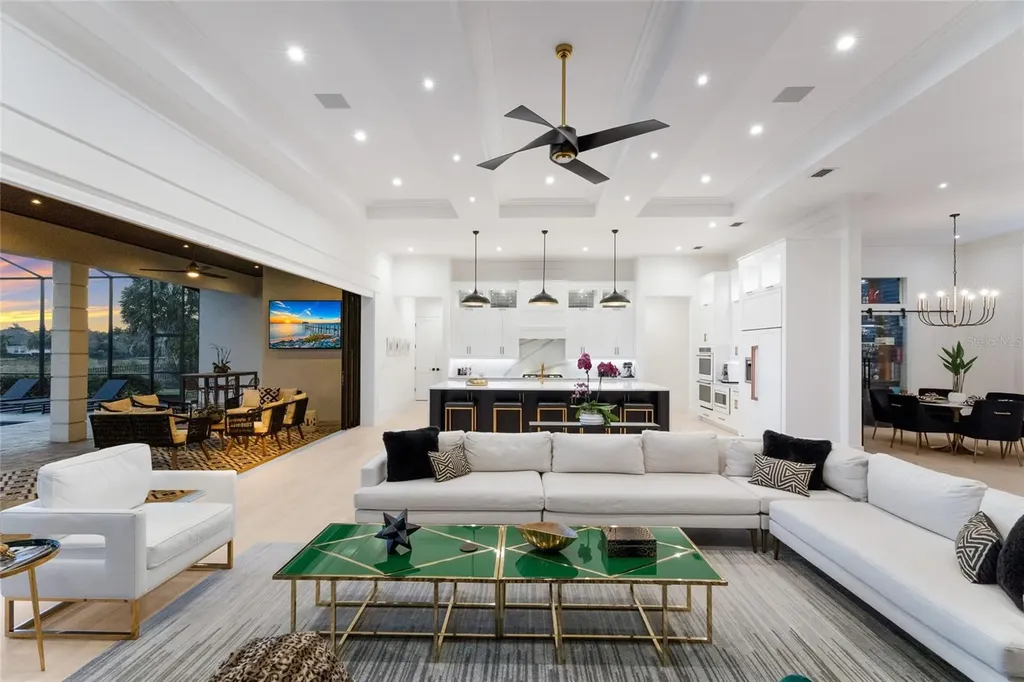 8428 Lindrick Lane Bradenton FL 34202
