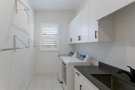 8428 Lindrick Lane Bradenton FL 34202