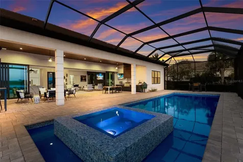 8428 Lindrick Lane Bradenton FL 34202