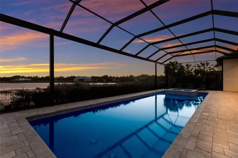 8428 Lindrick Lane Bradenton FL 34202