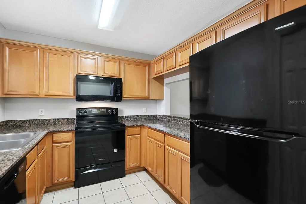 211 Penmark Stone Place Valrico FL 33594
