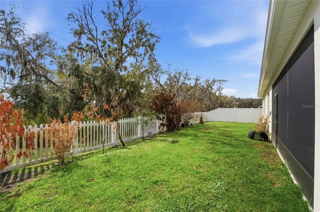 1636 Barberry Drive Kissimmee FL 34744
