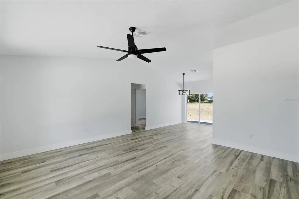 13169 SW 105th Place Dunnellon FL 34432