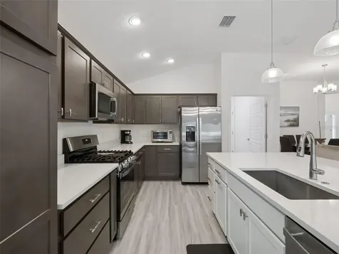 7492 Far Hills Loop The Villages FL 34762