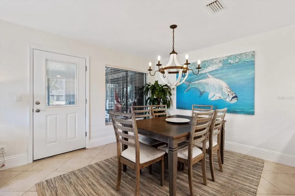 1637 SE Paradise Circle W Crystal River FL 34429
