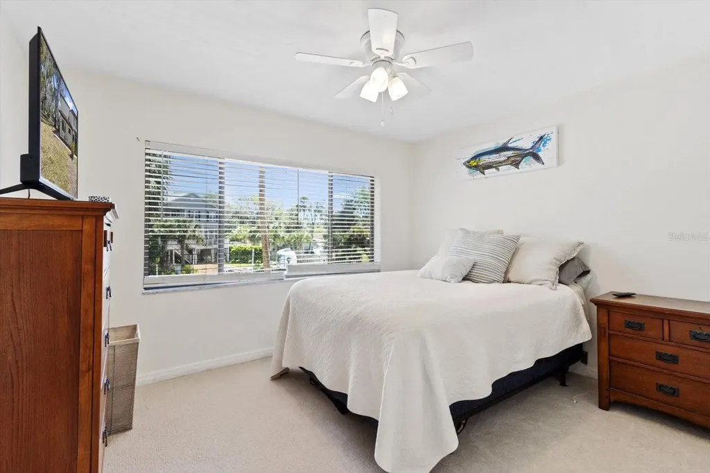 1637 SE Paradise Circle W Crystal River FL 34429