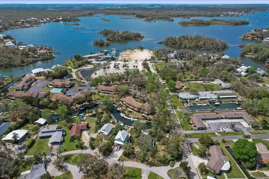 1637 SE Paradise Circle W Crystal River FL 34429