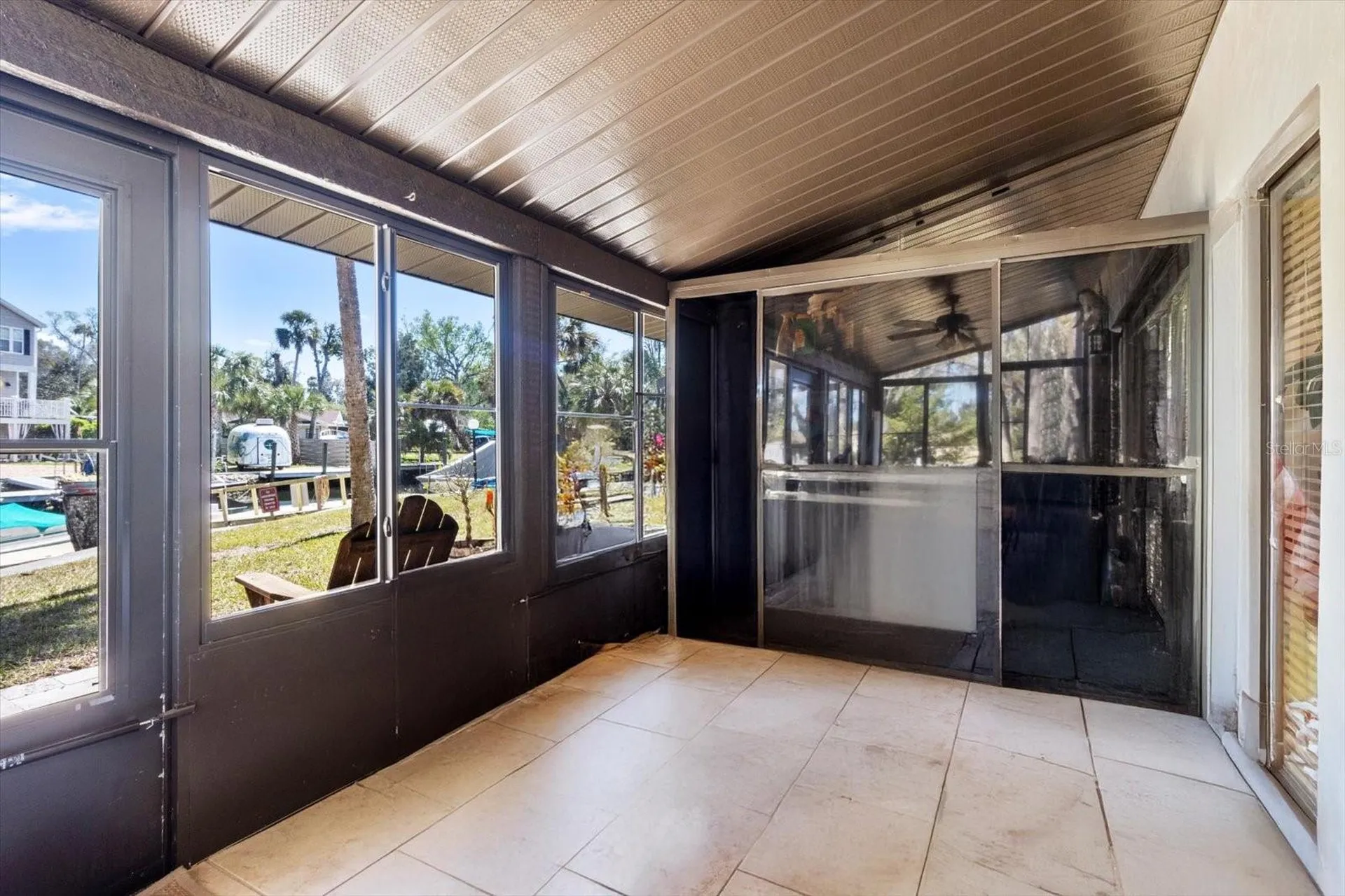 1637 SE Paradise Circle W Crystal River FL 34429