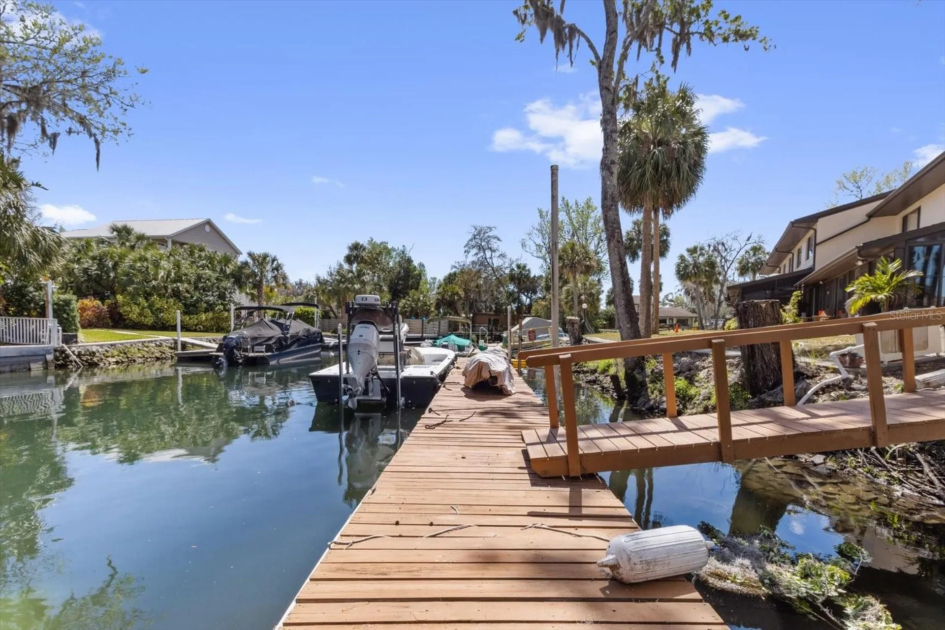 1637 SE Paradise Circle W Crystal River FL 34429