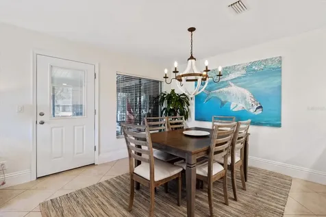 1637 SE Paradise Circle W Crystal River FL 34429