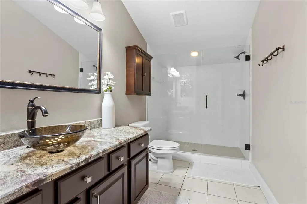 4302 Faircourt Drive Valrico FL 33596