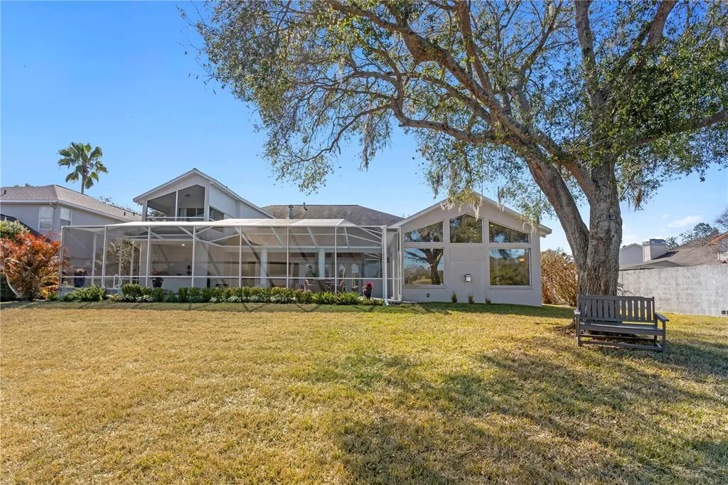 4302 Faircourt Drive Valrico FL 33596