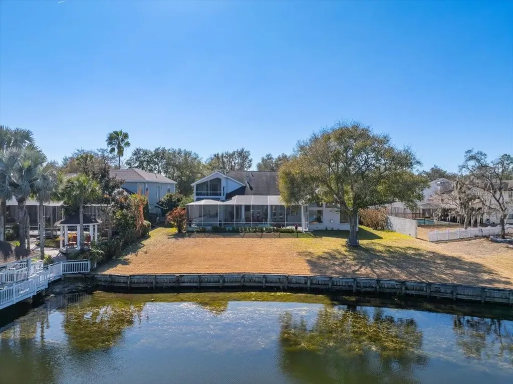 4302 Faircourt Drive Valrico FL 33596
